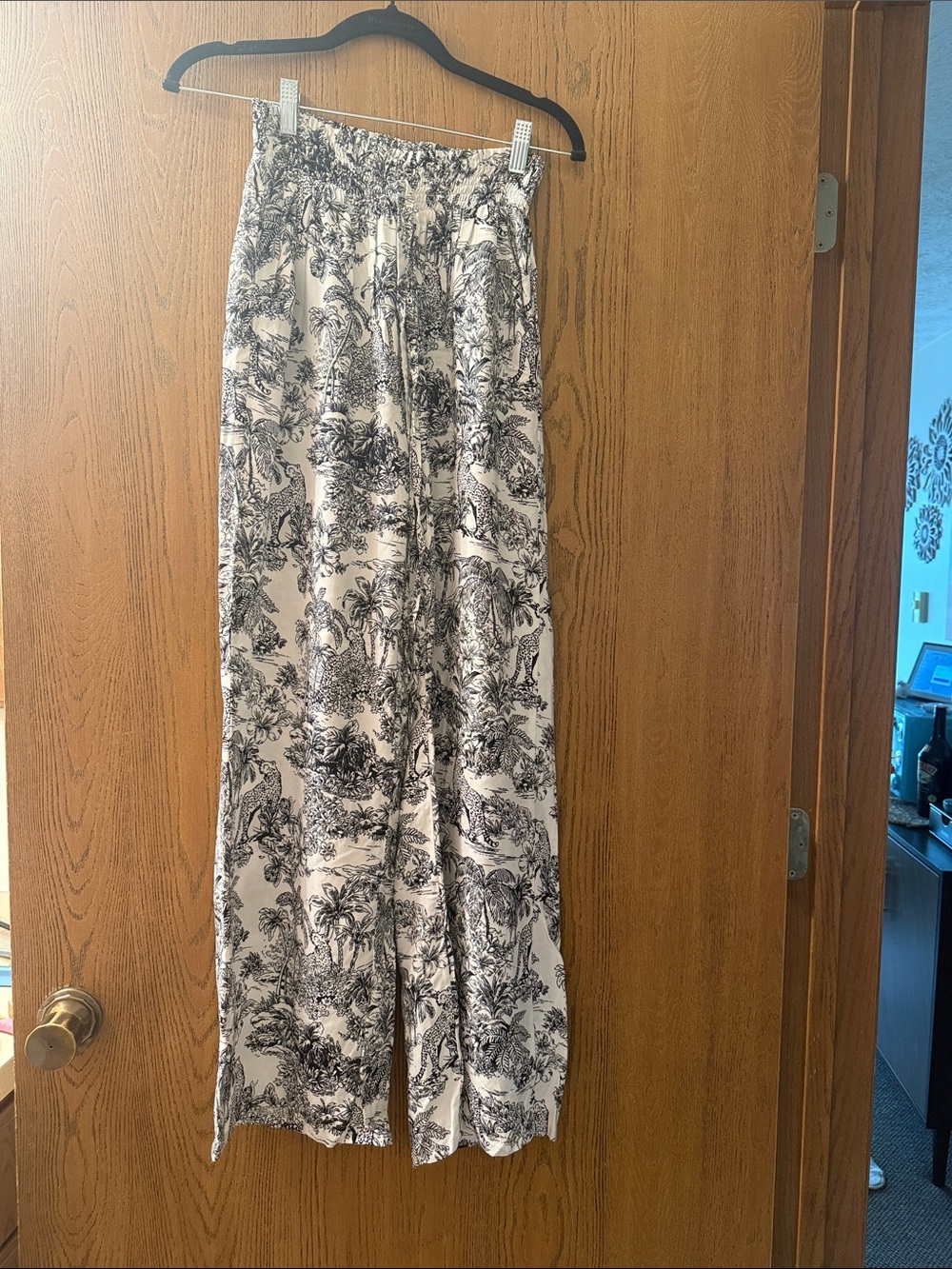 Black and White Jungle Print Wide Leg Pants